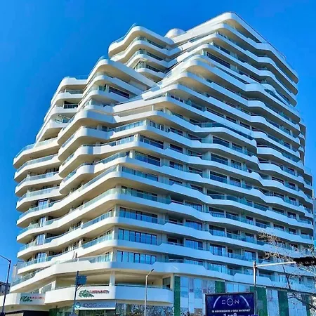 Apartment Spacious, Panoramic, Fantastic Location, Parking *